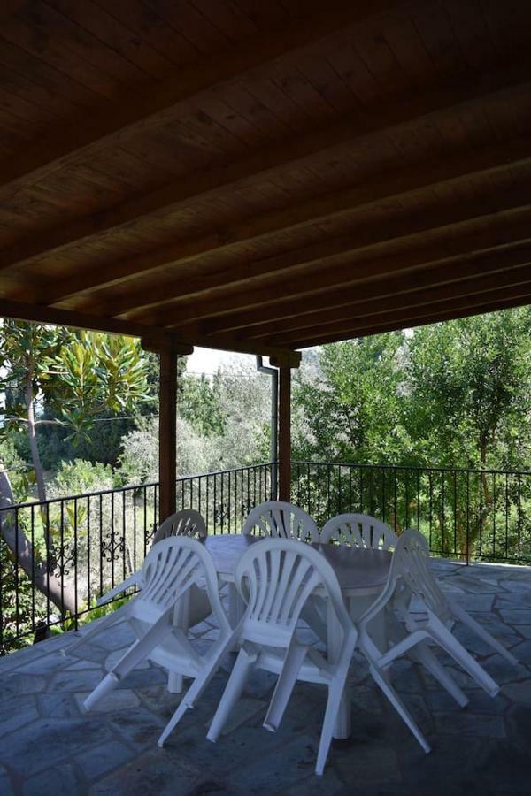 Holiday Home Dionysis Chorefton Dış mekan fotoğraf